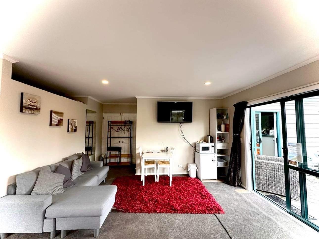 Observation Guest Suite Paraparaumu Exterior foto